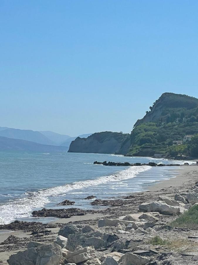Beautiful Nearby Beach House With Garden, Private Pool And Large Yard Sidárion Exteriör bild