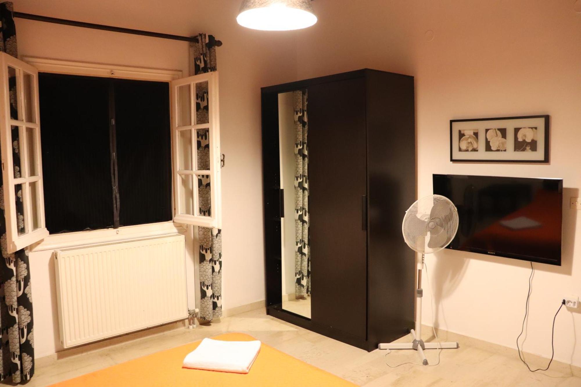 Beautiful Nearby Beach House With Garden, Private Pool And Large Yard Sidárion Exteriör bild