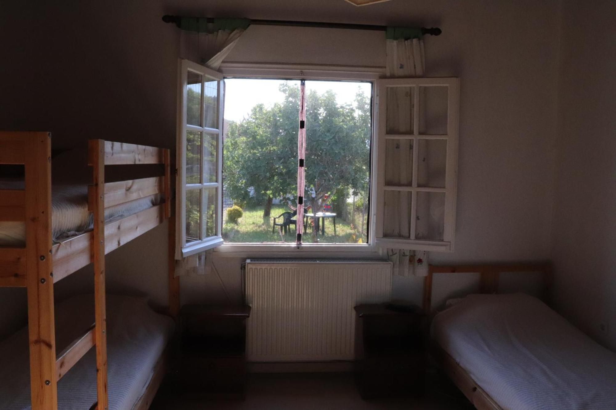 Beautiful Nearby Beach House With Garden, Private Pool And Large Yard Sidárion Exteriör bild